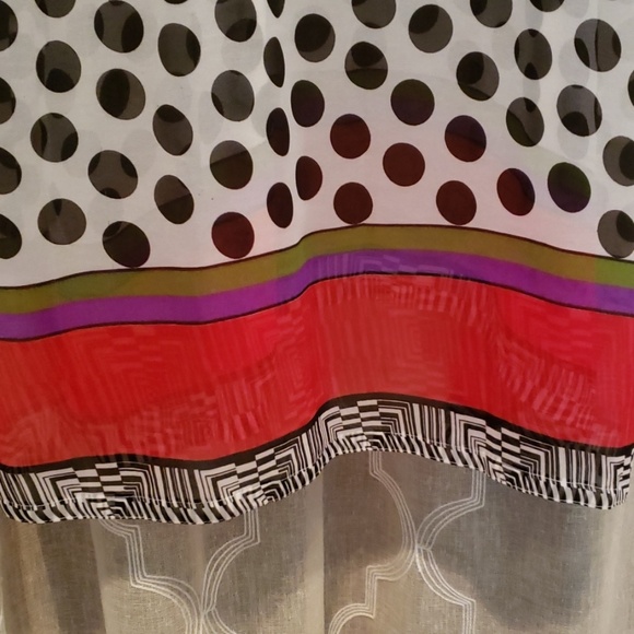 Tunic - Picture 4 of 5